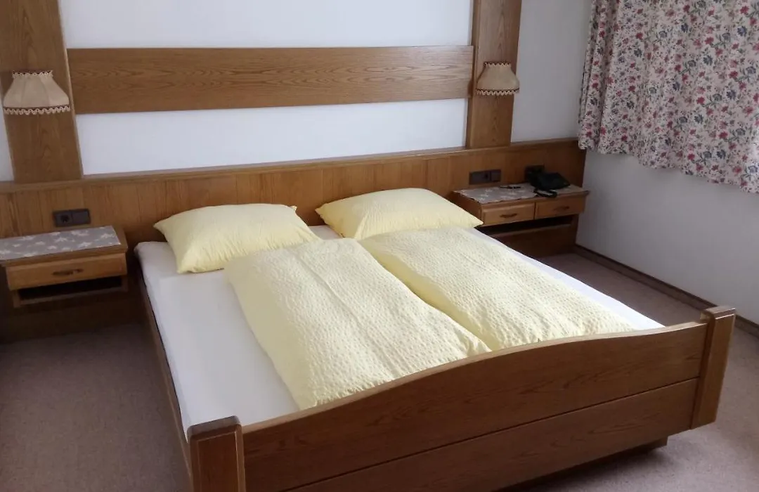 Hotel Dreiländer-1